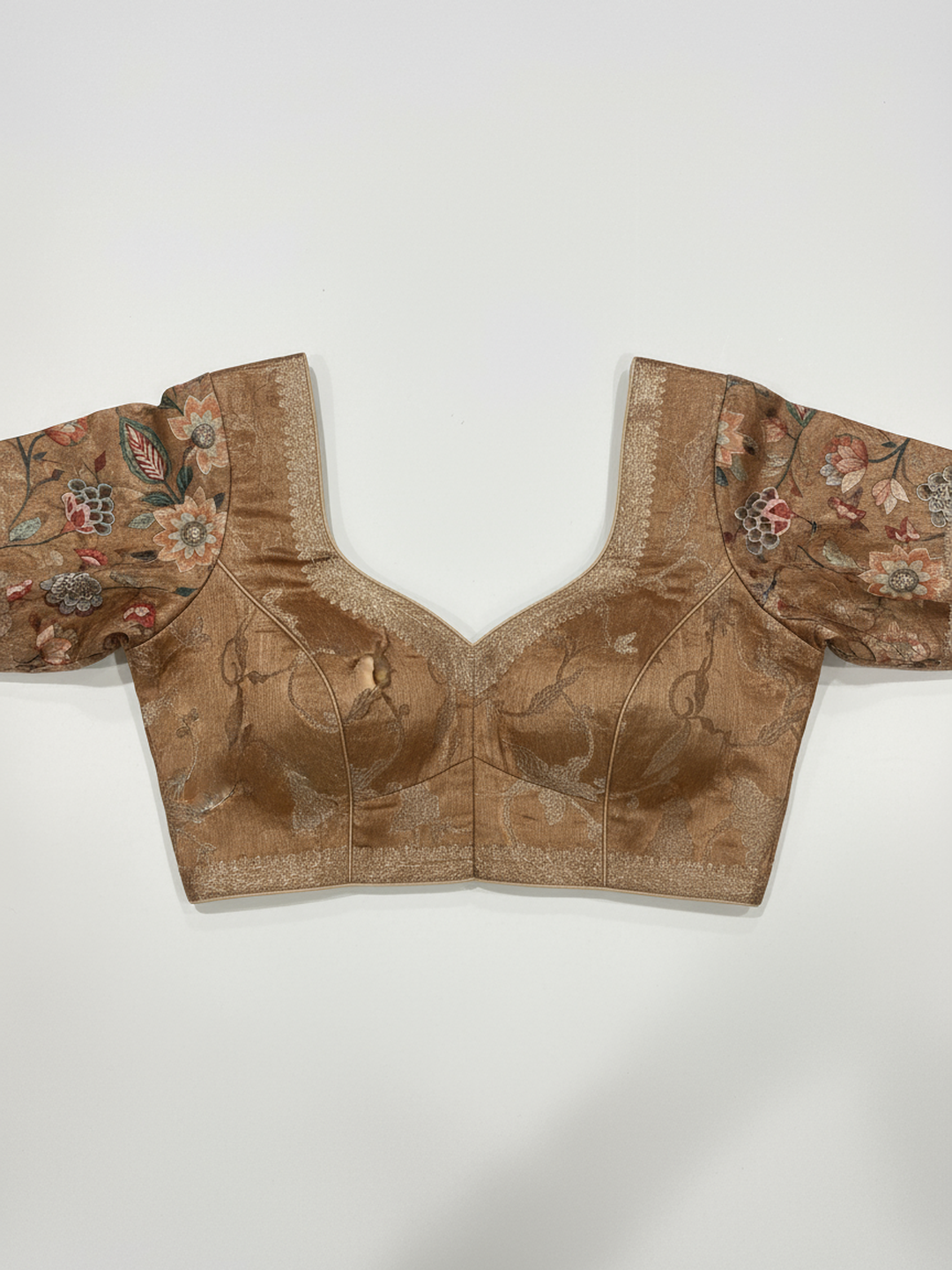 Mustard Printed Silk Blend Saree With Unstitched Blouse Piece