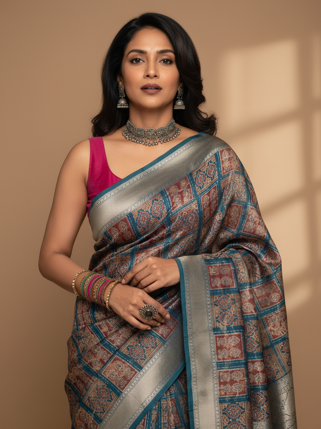 Blue Printed Silk Blend Saree With Unstitched Blouse Piece