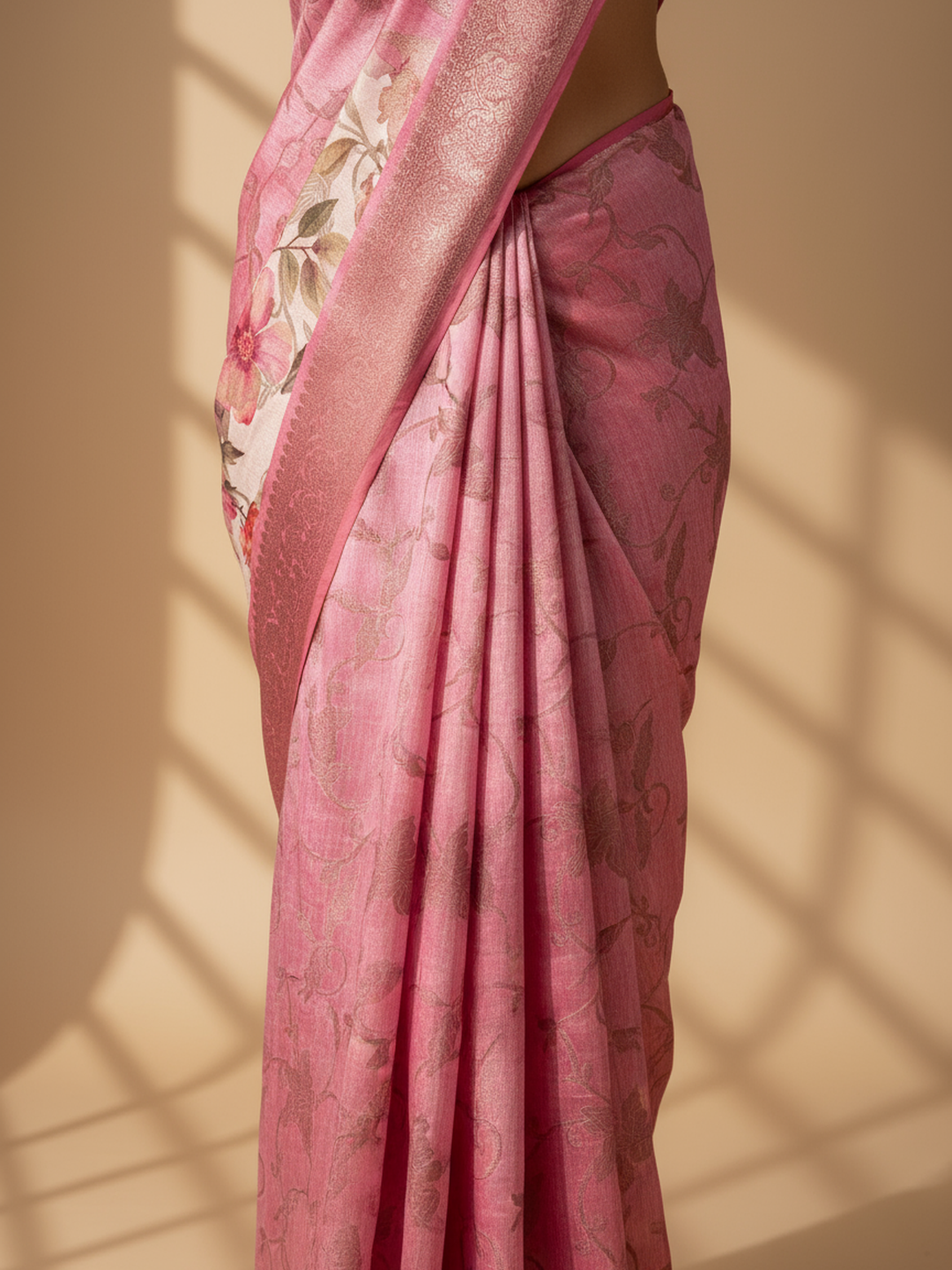 Pink Printed Silk Blend Saree With Unstitched Blouse Piece