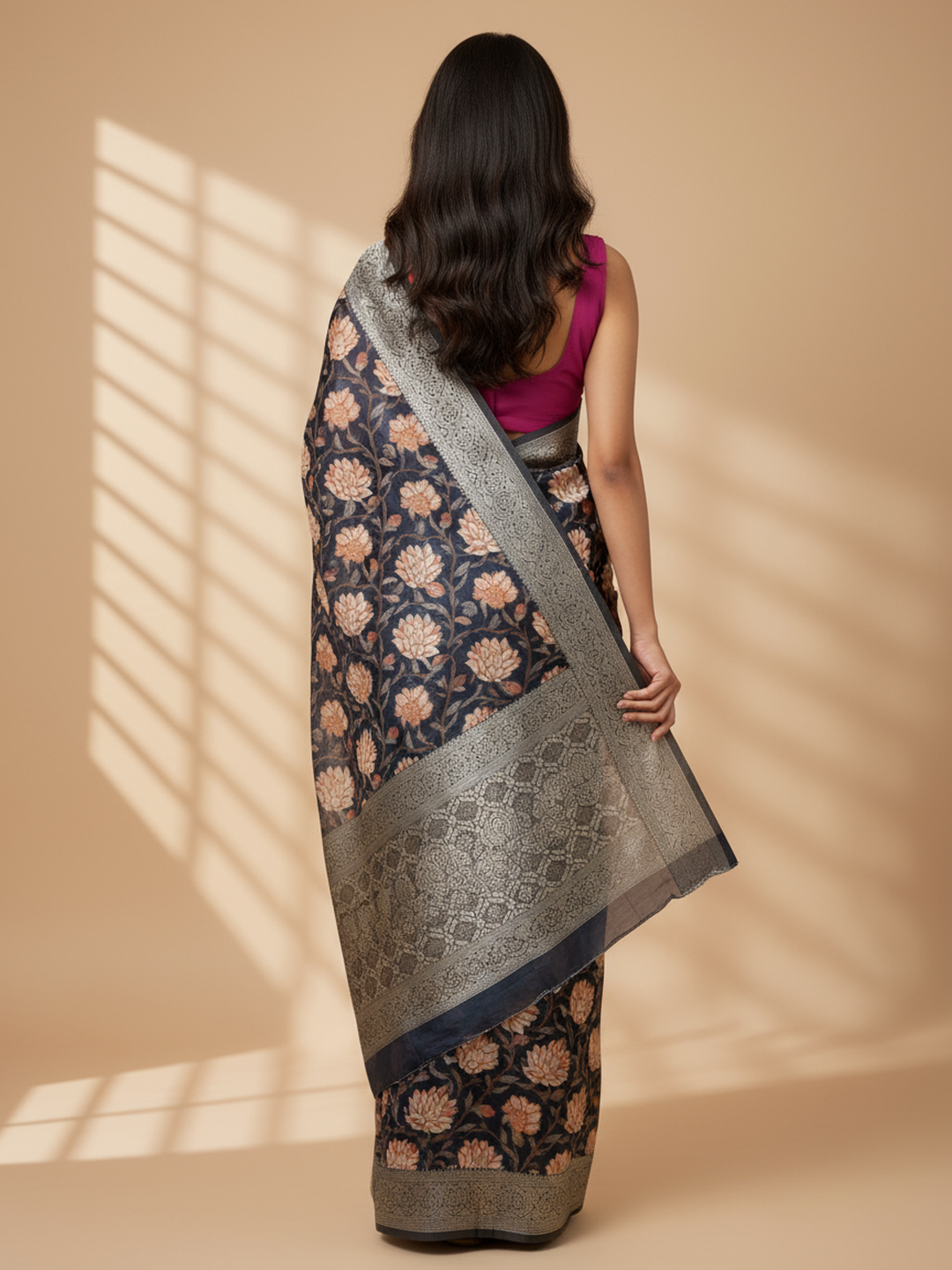 Black Printed Silk Blend Saree With Unstitched Blouse Piece