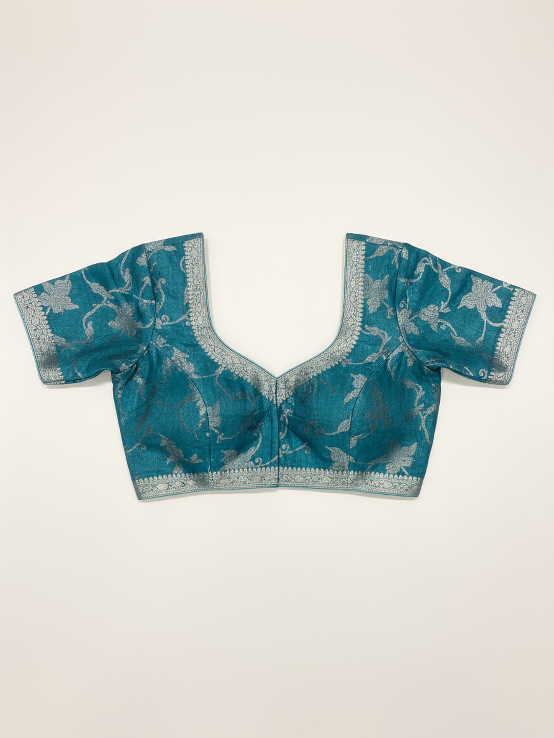 Maroon Printed Silk Blend Saree With Unstitched Blouse Piece