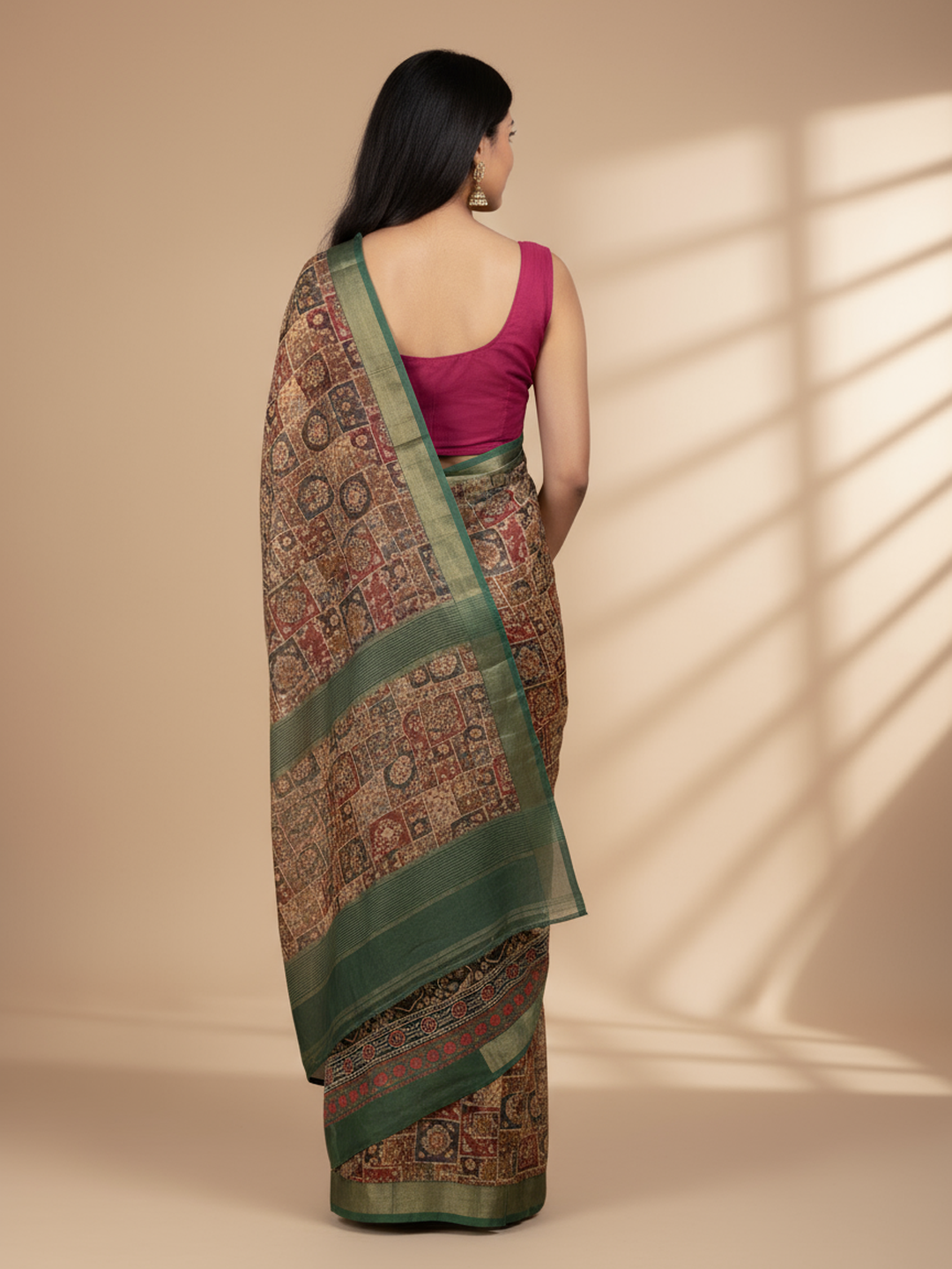 Green Printed Pure Georgette Saree With Unstitched Blouse Piece