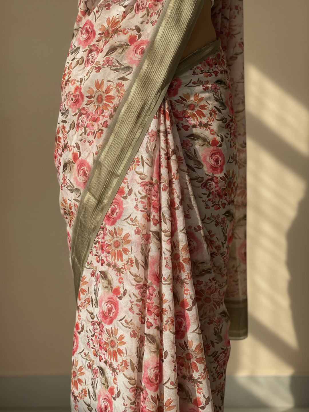 Cream Printed Pure Georgette Saree With Unstitched Blouse Piece