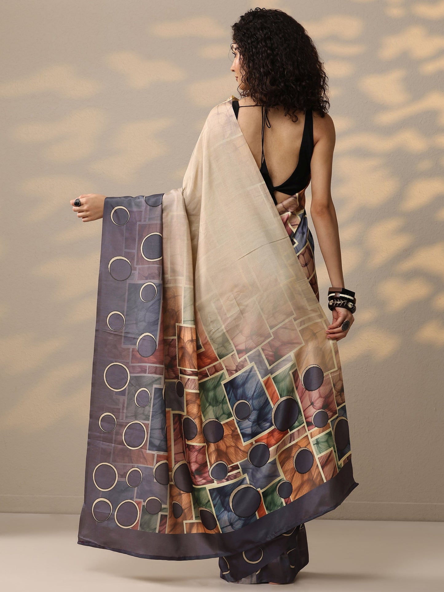 Multi Printed Silk Blend Saree With Unstitched Blouse Piece