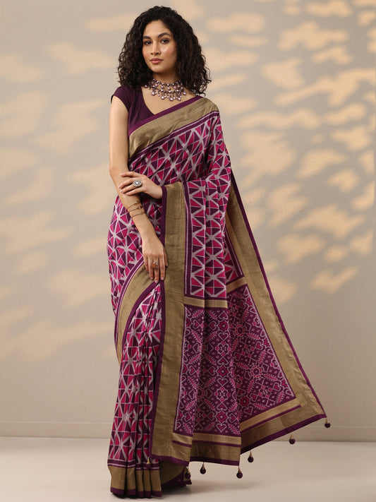 Magenta Printed Silk Blend Saree With Unstitched Blouse Piece