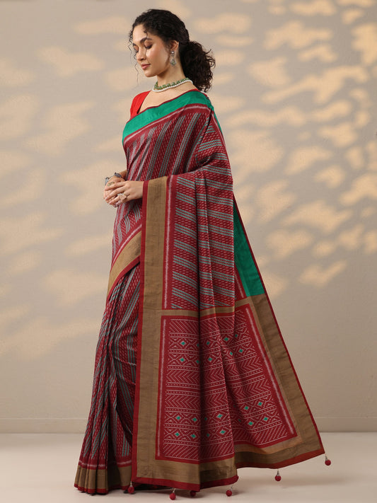 Red Printed Silk Blend Saree With Unstitched Blouse Piece