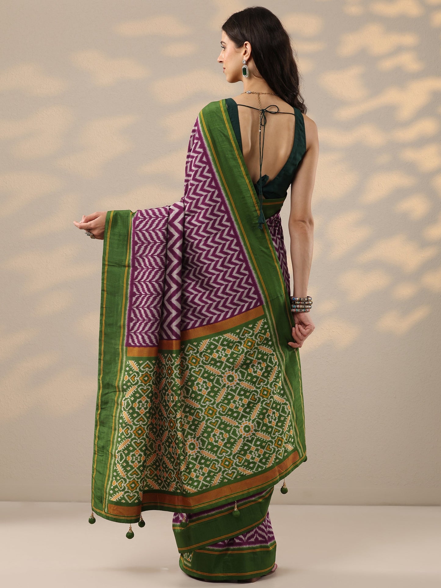 Pink Leheriya Printed Silk Blend Saree With Unstitched Blouse Piece