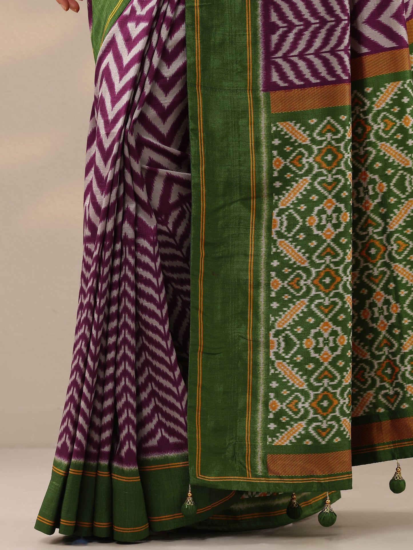 Pink Leheriya Printed Silk Blend Saree With Unstitched Blouse Piece