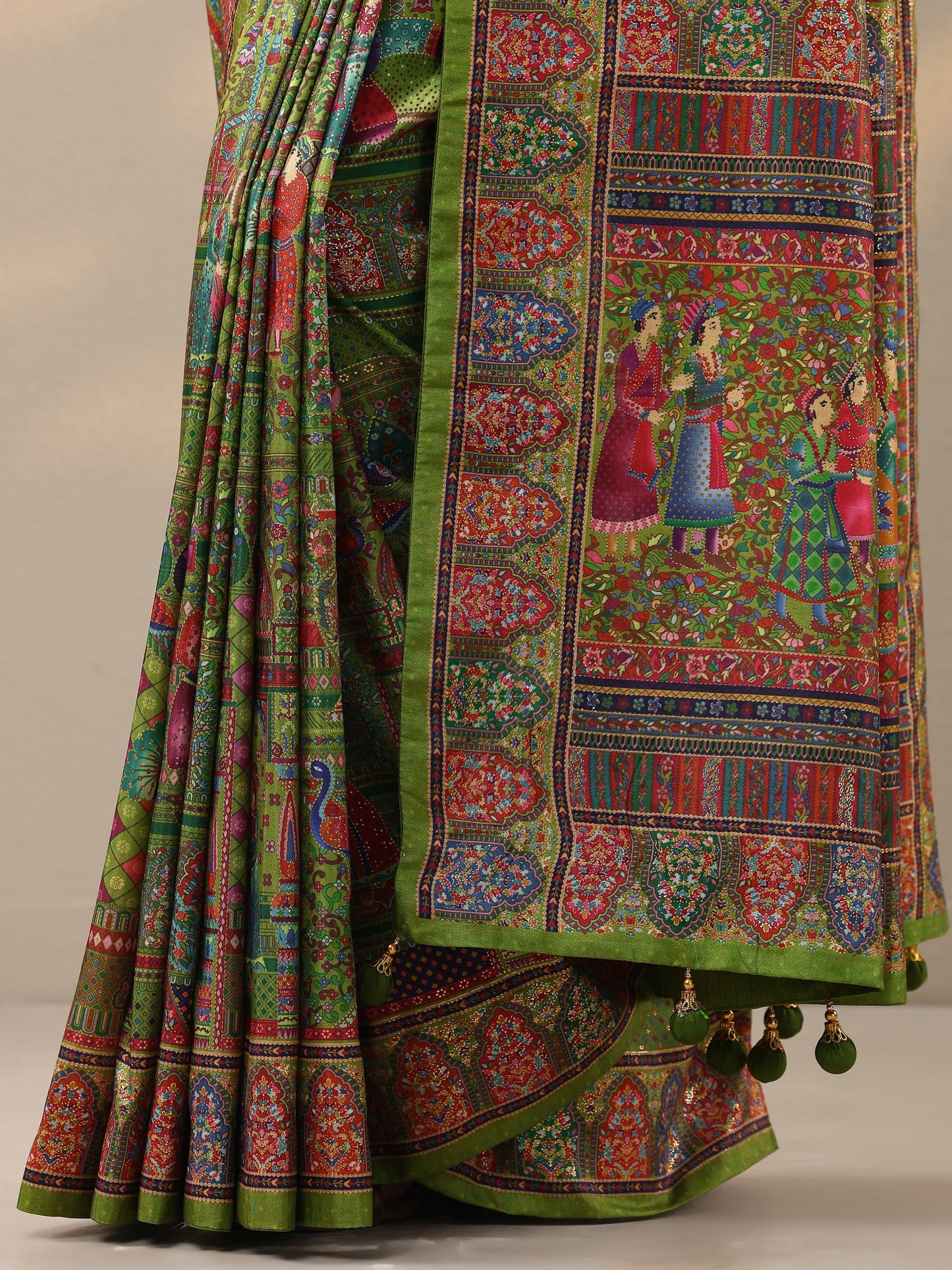 Green Printed Silk Blend Saree With Unstitched Blouse Piece