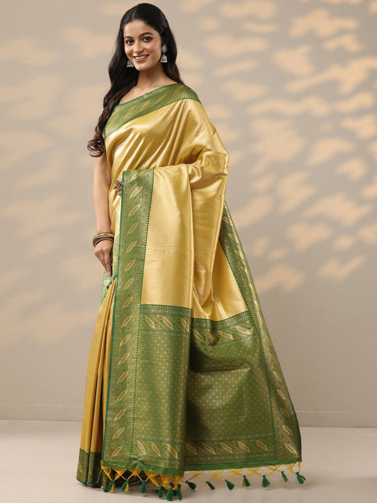 Green Woven Design Silk Blend Saree With Unstitched Blouse Piece