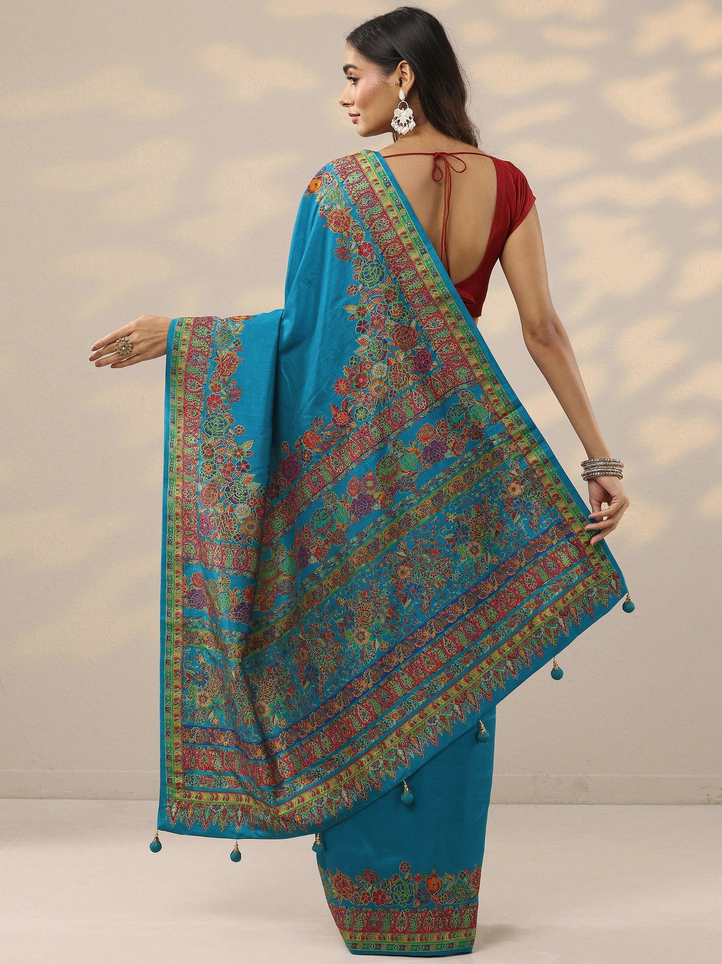 Blue Solid Silk Blend Saree With Unstitched Blouse Piece