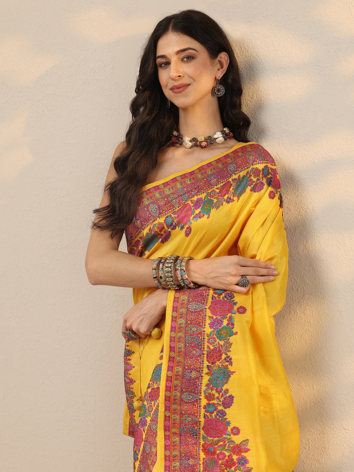 Yellow Solid Silk Blend Saree With Unstitched Blouse Piece