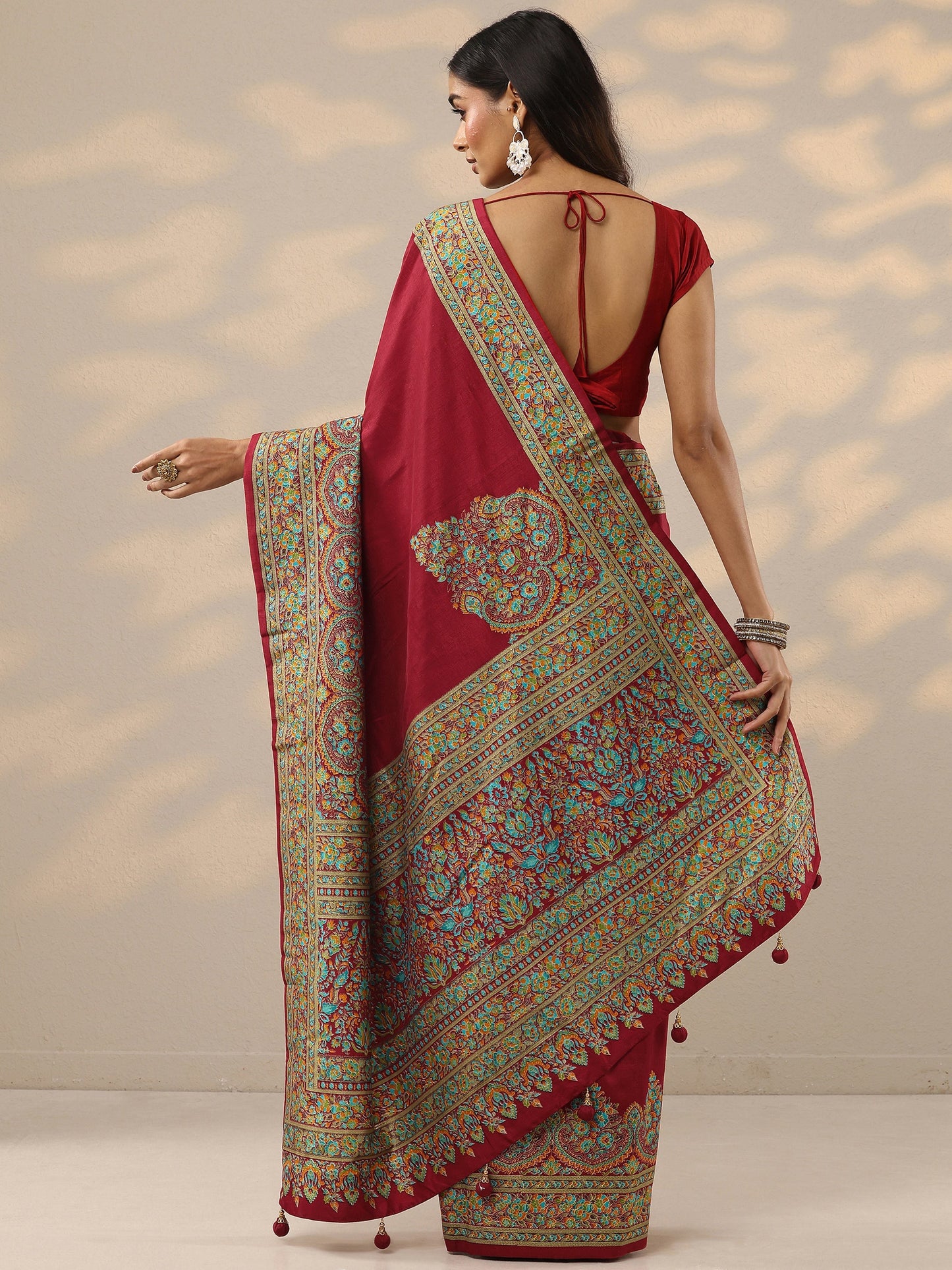 Pink Solid Silk Blend Saree With Unstitched Blouse Piece