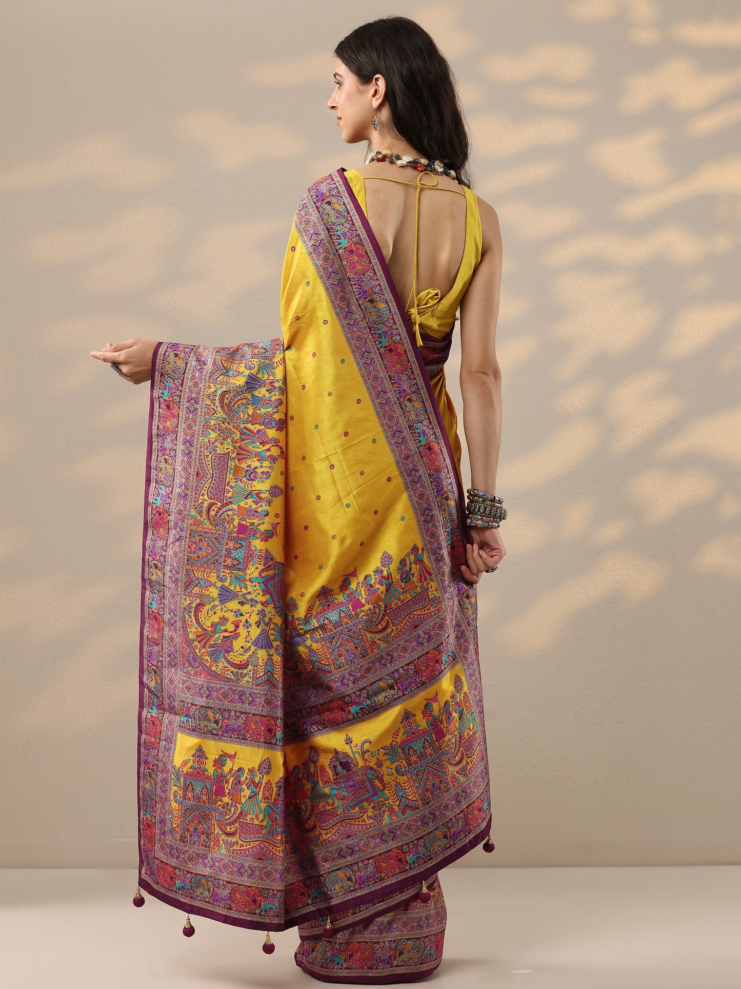 Mustard Embroidered Silk Blend Saree With Unstitched Blouse Piece