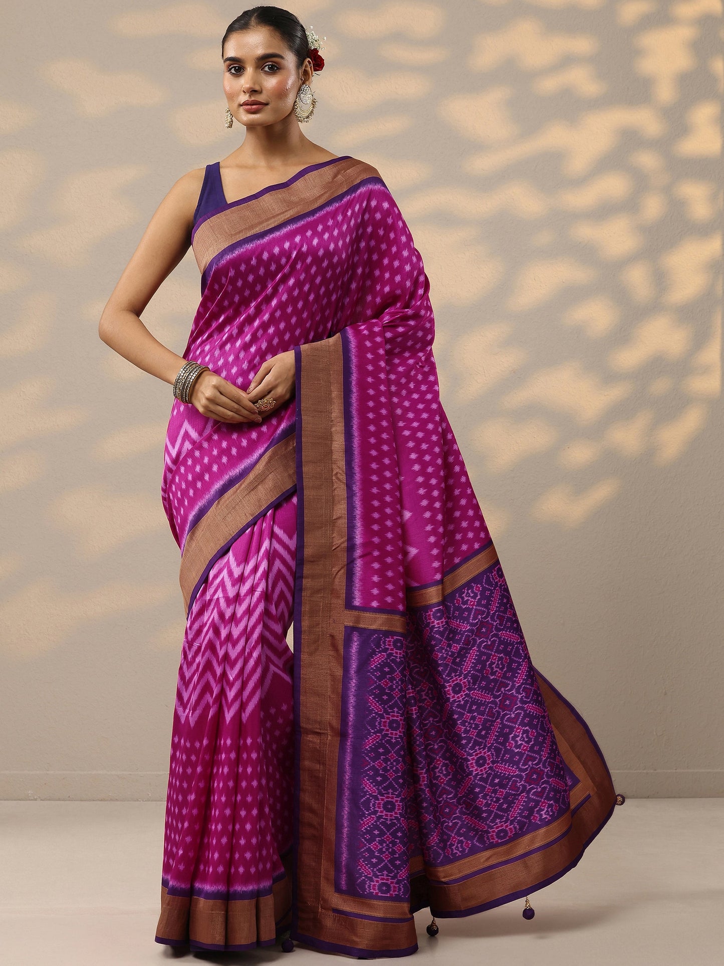 Pink Leheriya Printed Silk Blend Saree With Unstitched Blouse Piece