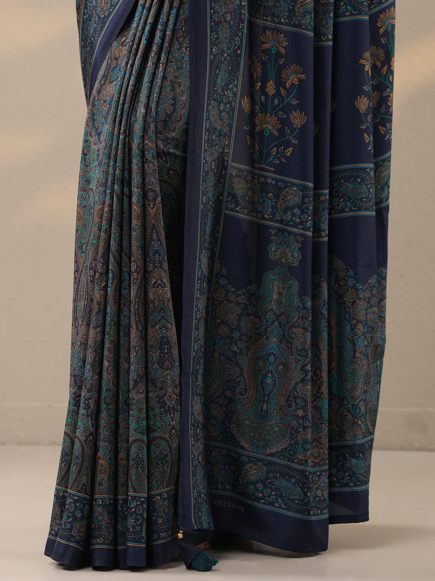 Blue Printed Silk Blend Saree With Unstitched Blouse Piece