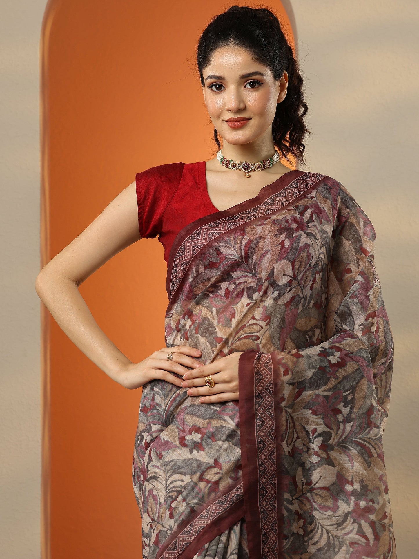 Multi Printed Silk Blend Saree With Unstitched Blouse Piece