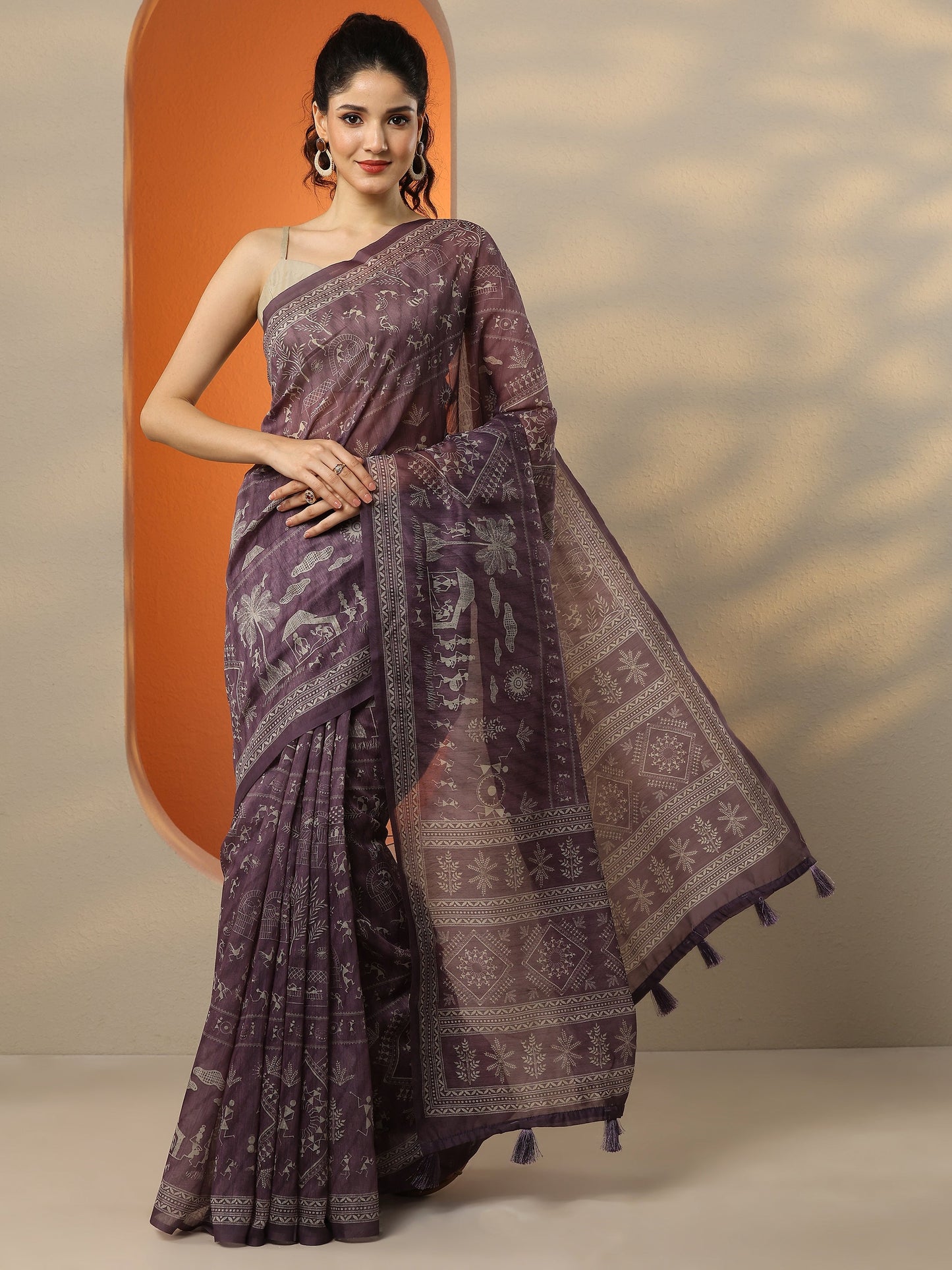 Purple Printed Silk Blend Saree With Unstitched Blouse Piece