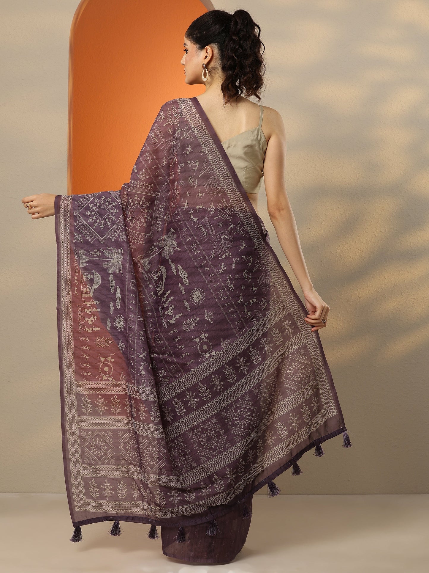 Purple Printed Silk Blend Saree With Unstitched Blouse Piece