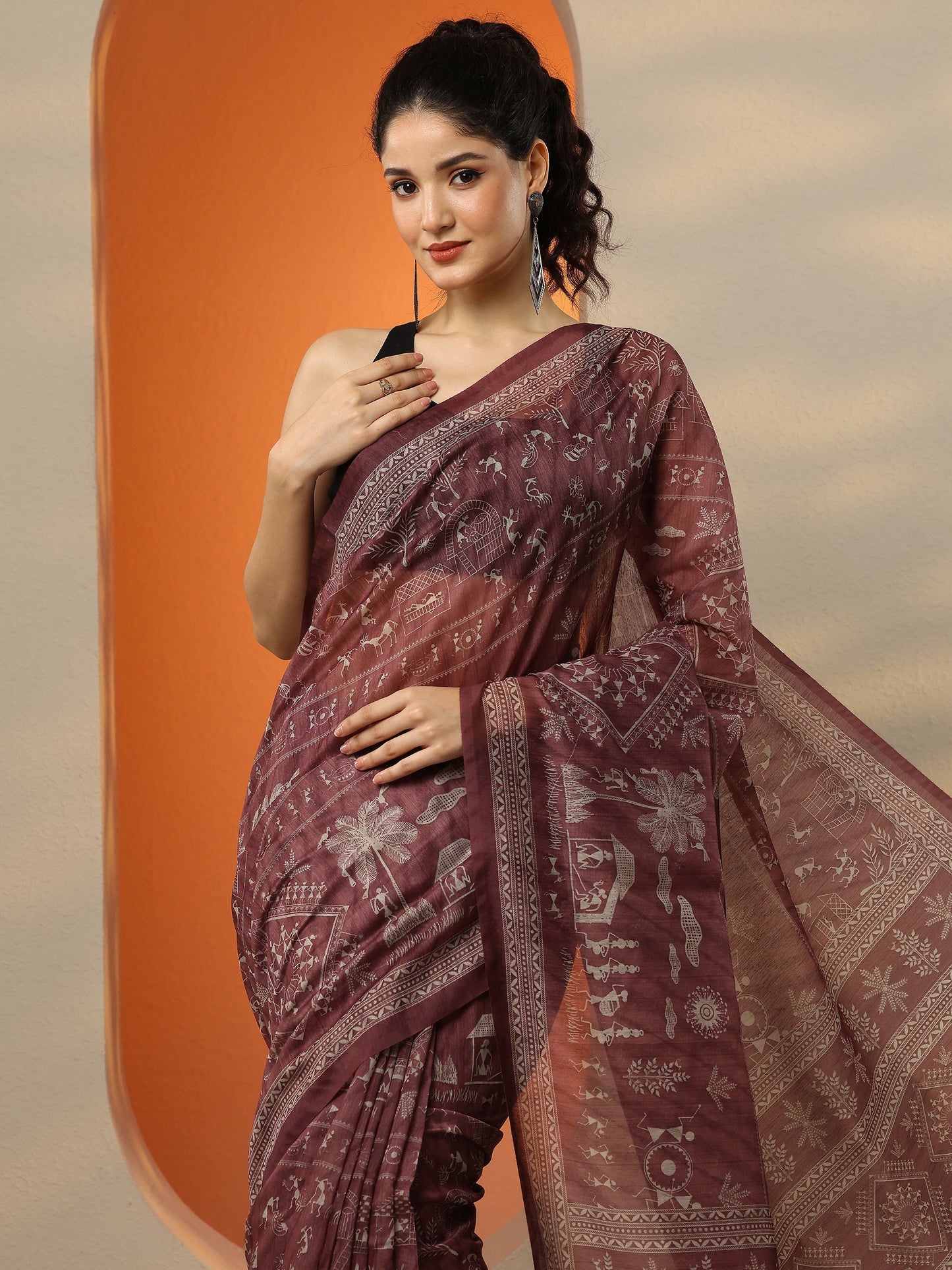 Brown Printed Silk Blend Saree With Unstitched Blouse Piece