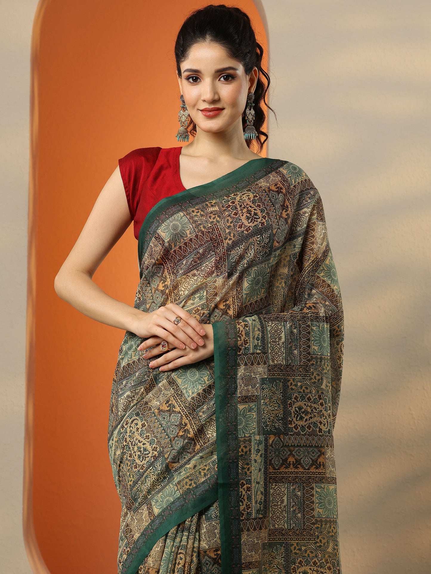 Green Printed Silk Blend Saree With Unstitched Blouse Piece