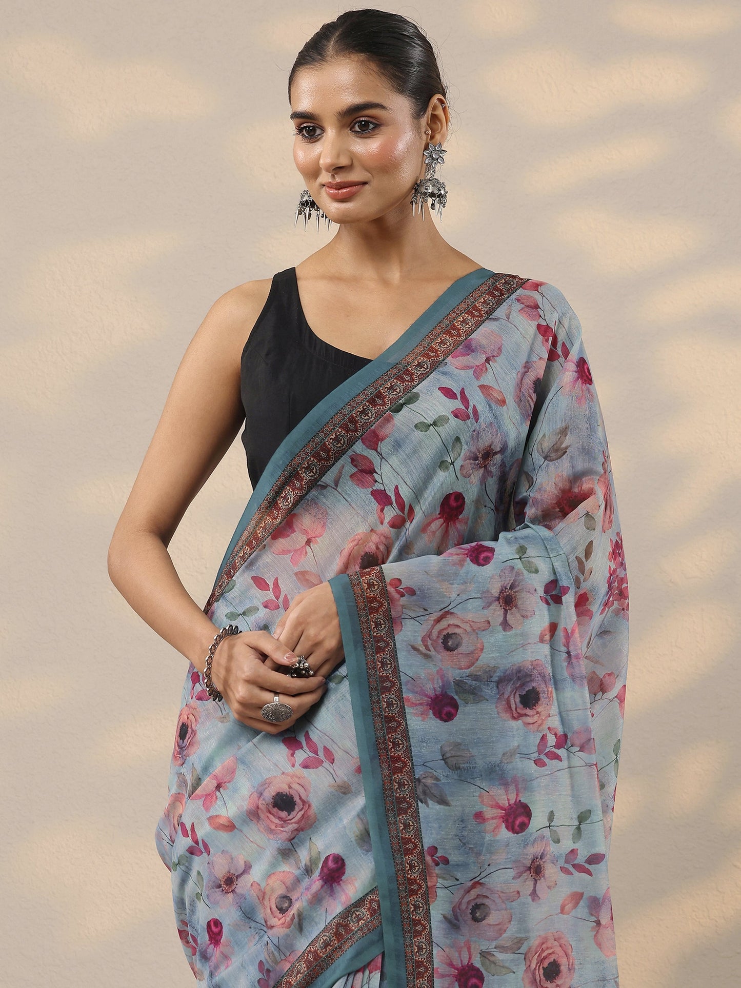 Blue Printed Silk Blend Saree With Unstitched Blouse Piece