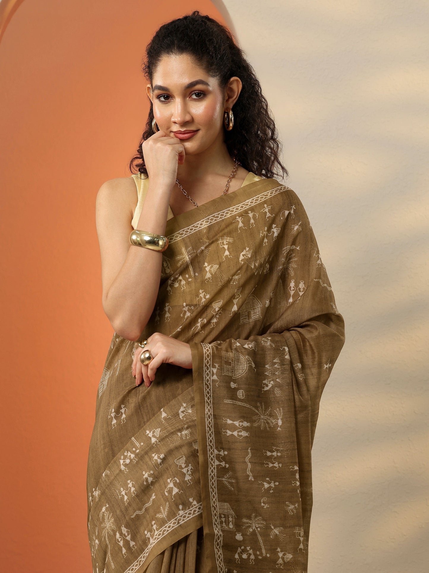 Brown Printed Silk Blend Saree With Unstitched Blouse Piece
