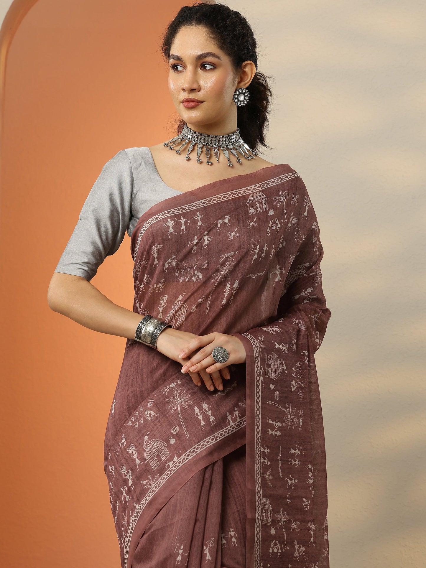 Brown Printed Silk Blend Saree With Unstitched Blouse Piece