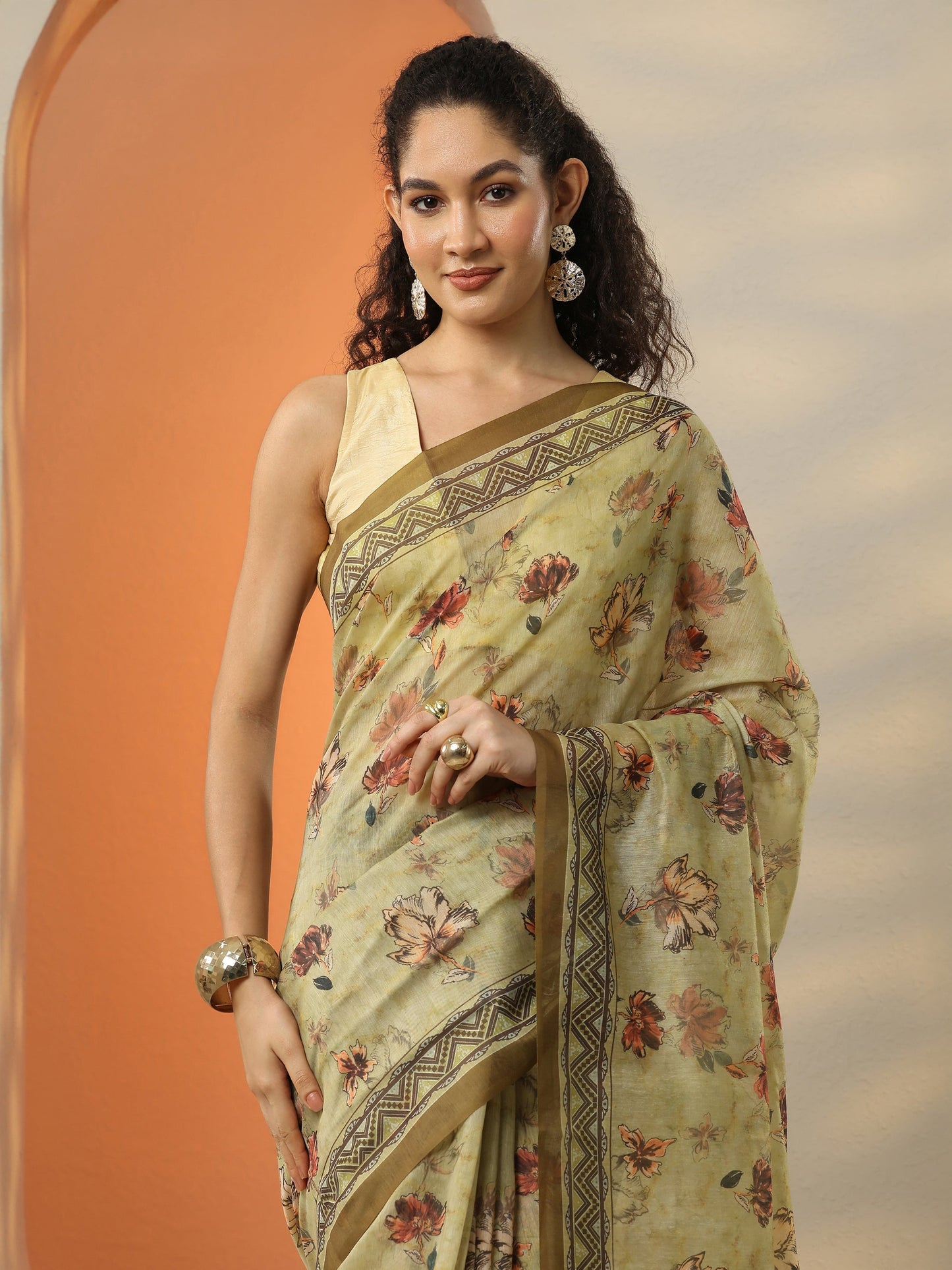 Green Printed Silk Blend Saree With Unstitched Blouse Piece