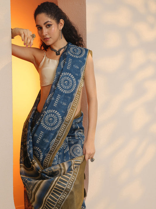Blue Printed Silk Blend Saree With Unstitched Blouse Piece