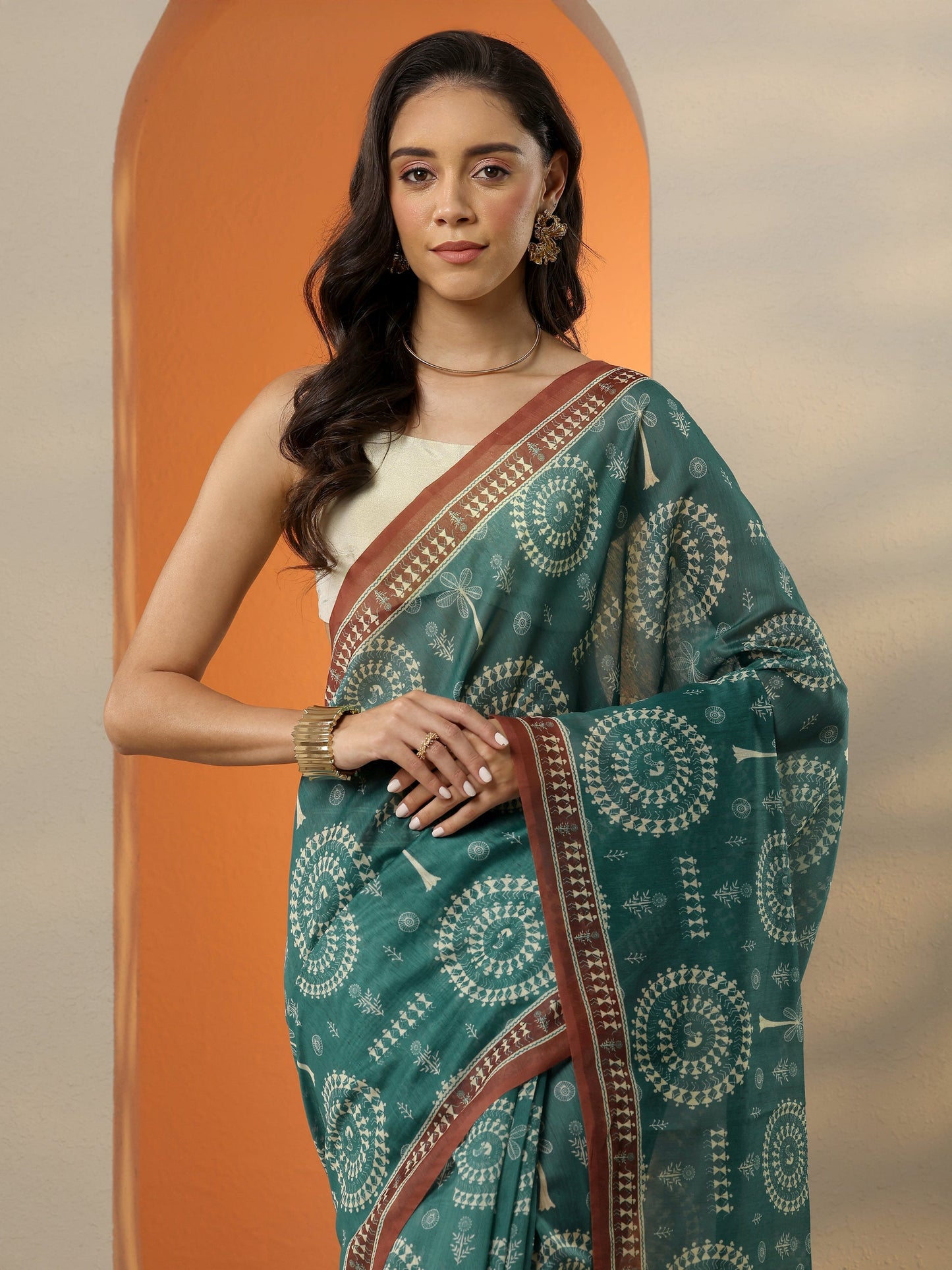Green Printed Silk Blend Saree With Unstitched Blouse Piece