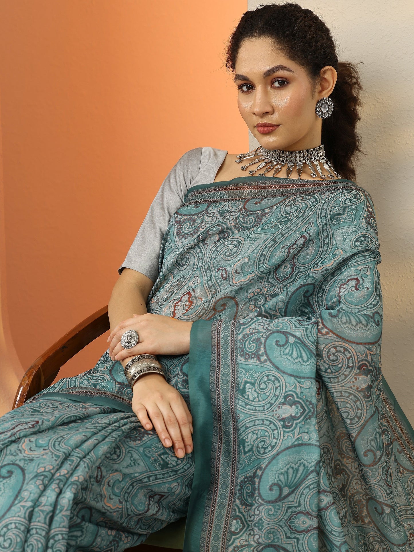 Green Printed Silk Blend Saree With Unstitched Blouse Piece