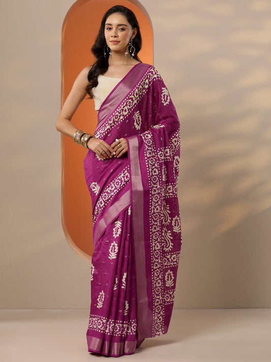 Magenta Printed Silk Blend Saree With Unstitched Blouse Piece