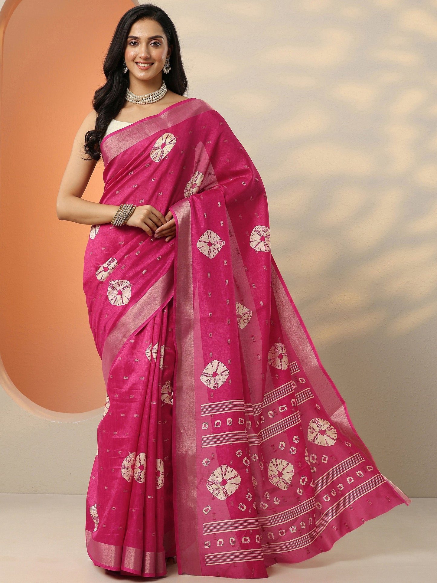Pink Printed Silk Blend Saree With Unstitched Blouse Piece