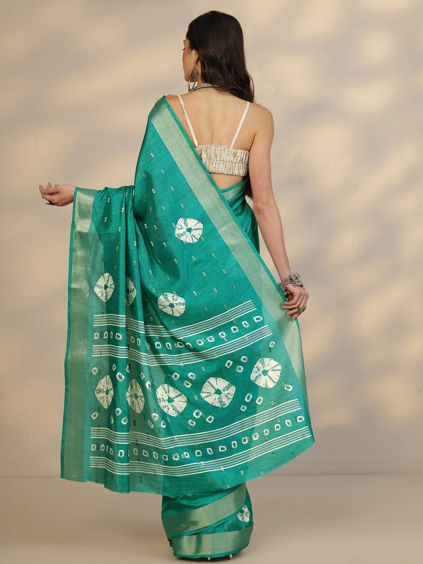 Green Printed Silk Blend Saree With Unstitched Blouse Piece