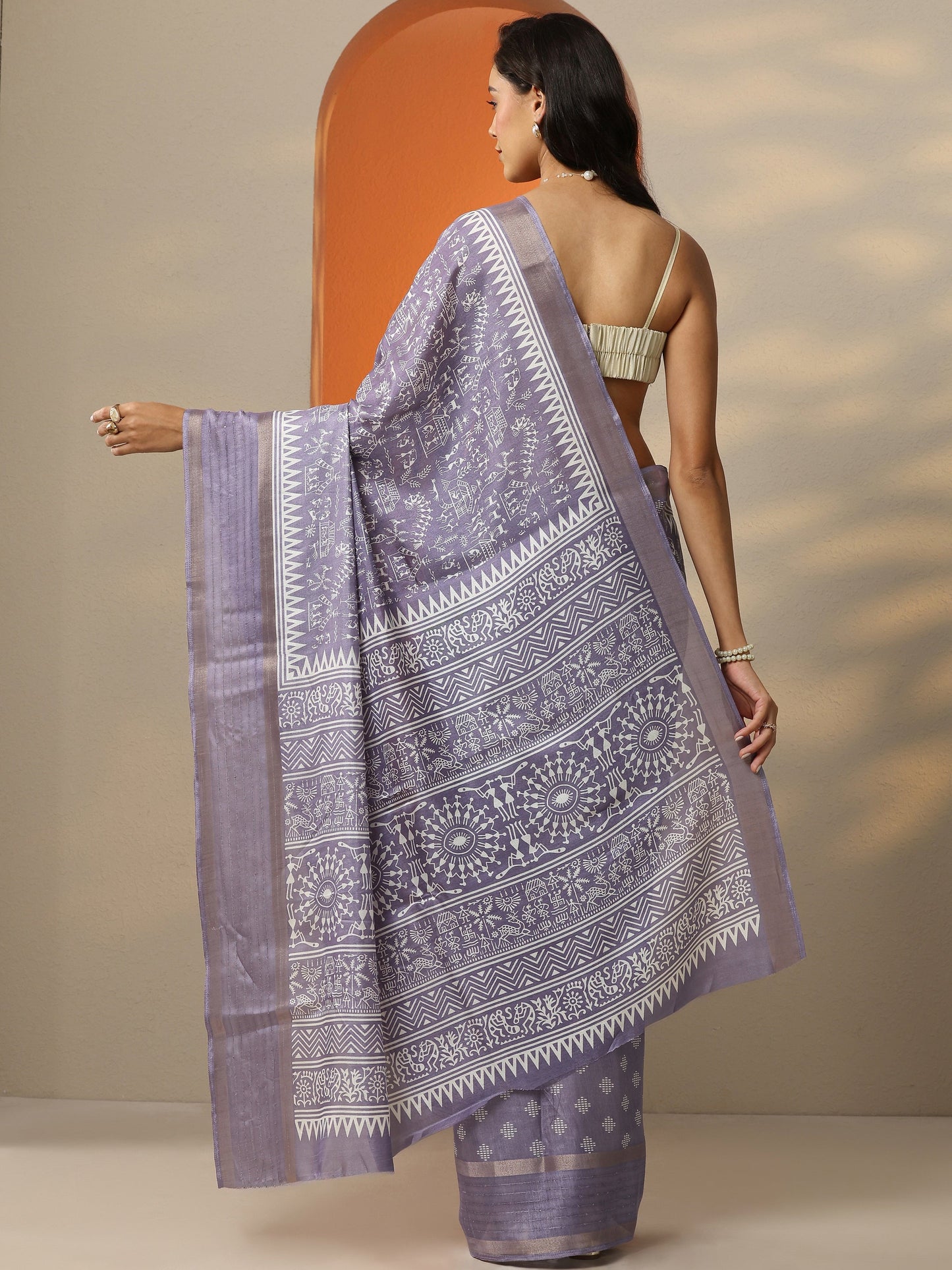 Lavender Printed Silk Blend Saree With Unstitched Blouse Piece