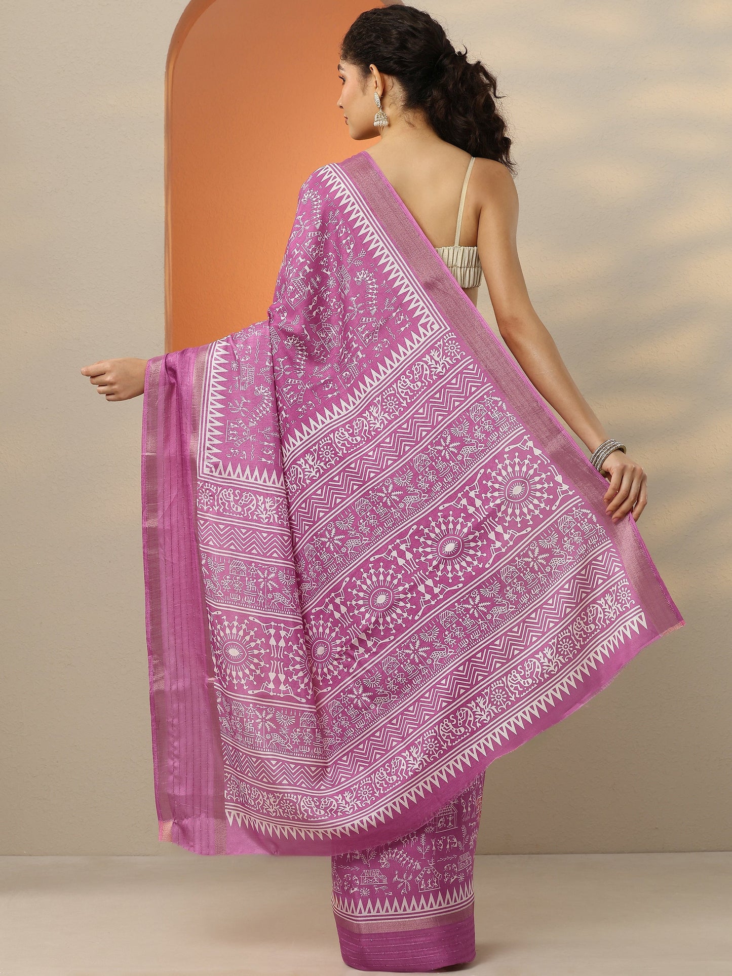 Pink Printed Silk Blend Saree With Unstitched Blouse Piece