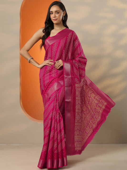 Magenta Bandhani Printed Silk Blend Saree With Unstitched Blouse Piece
