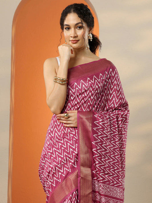 Pink Leheriya Printed Silk Blend Saree With Unstitched Blouse Piece