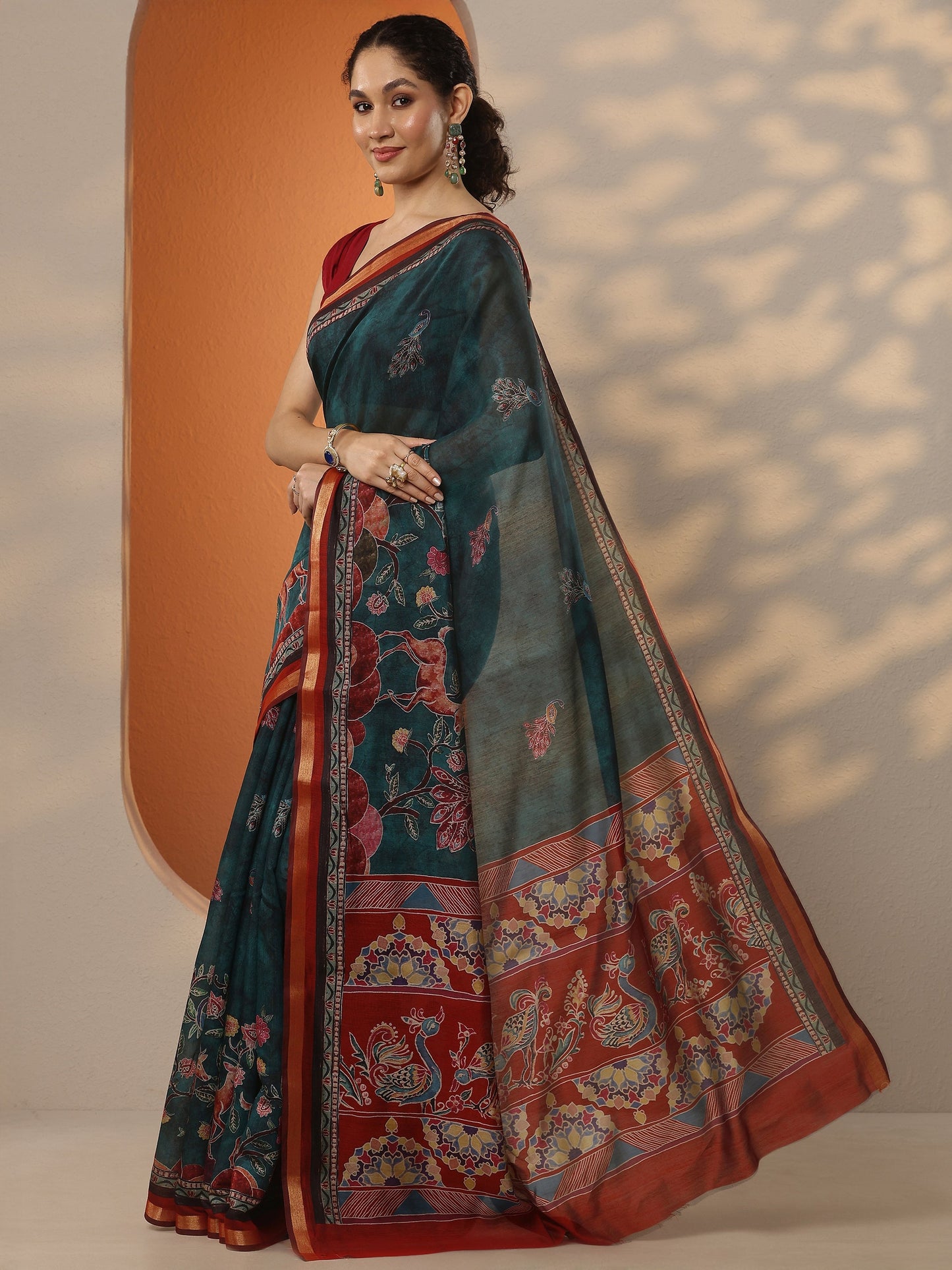 Green Printed Silk Blend Saree With Unstitched Blouse Piece