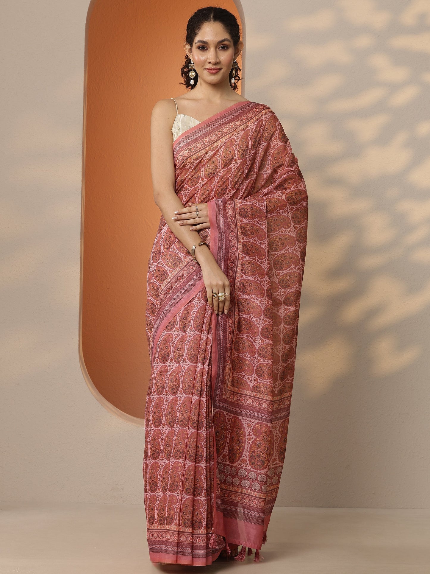 Mauve Printed Silk Blend Saree With Unstitched Blouse Piece