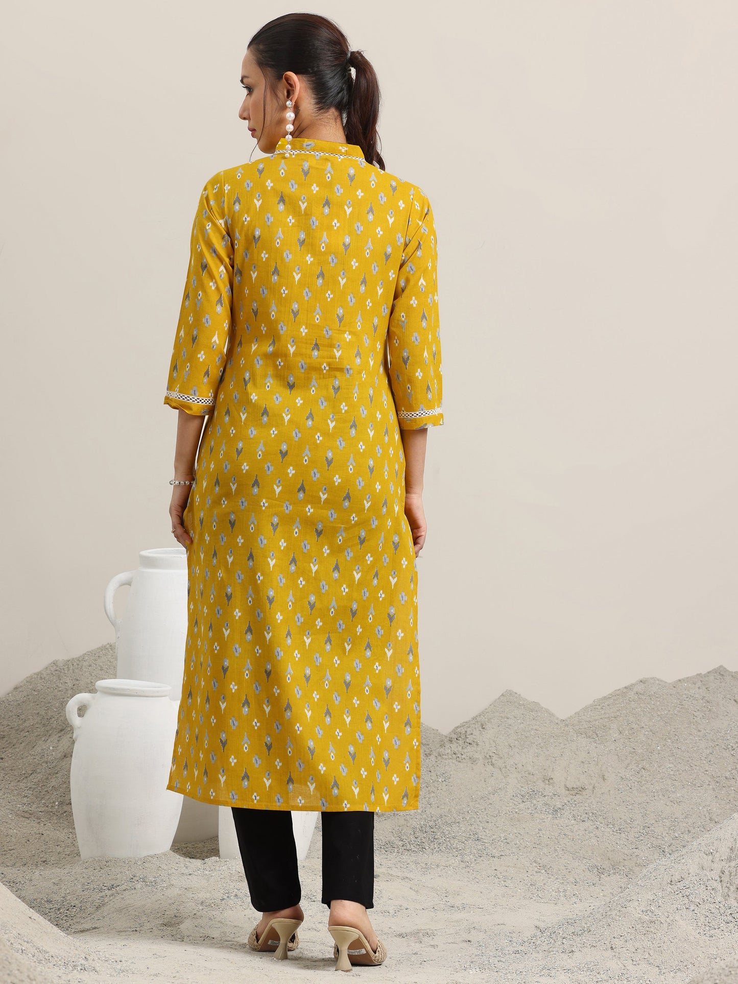 Yellow Printed Cotton Straight Kurta