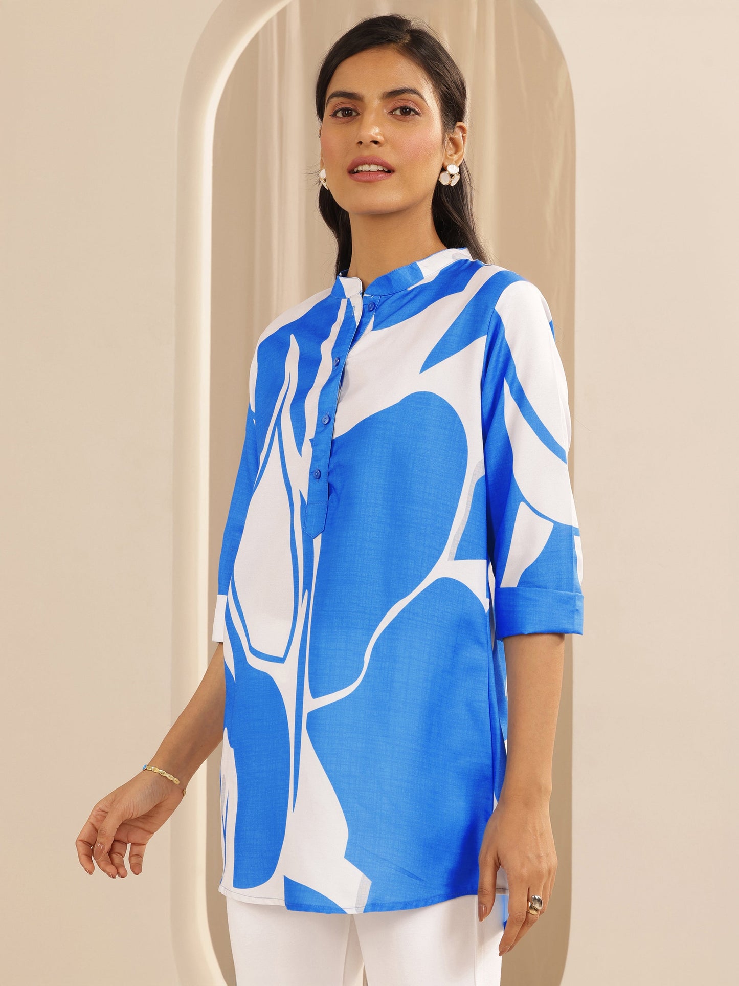 Blue Printed Viscose Straight Short Kurti