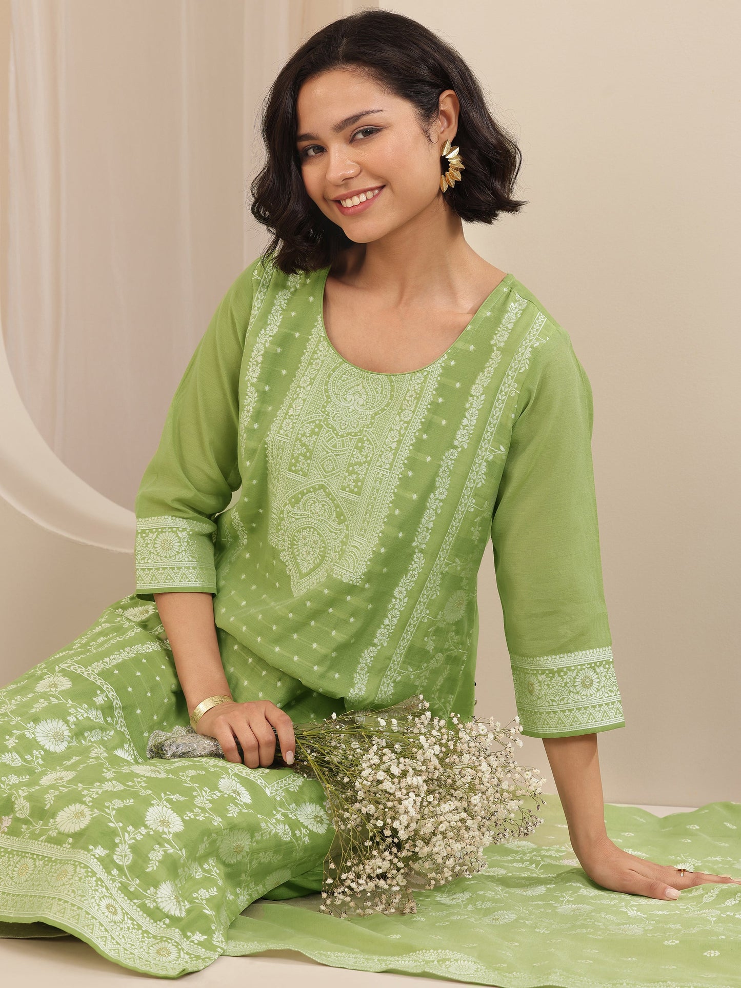 Green Self Design Chanderi Silk Straight Suit Sets With Dupatta