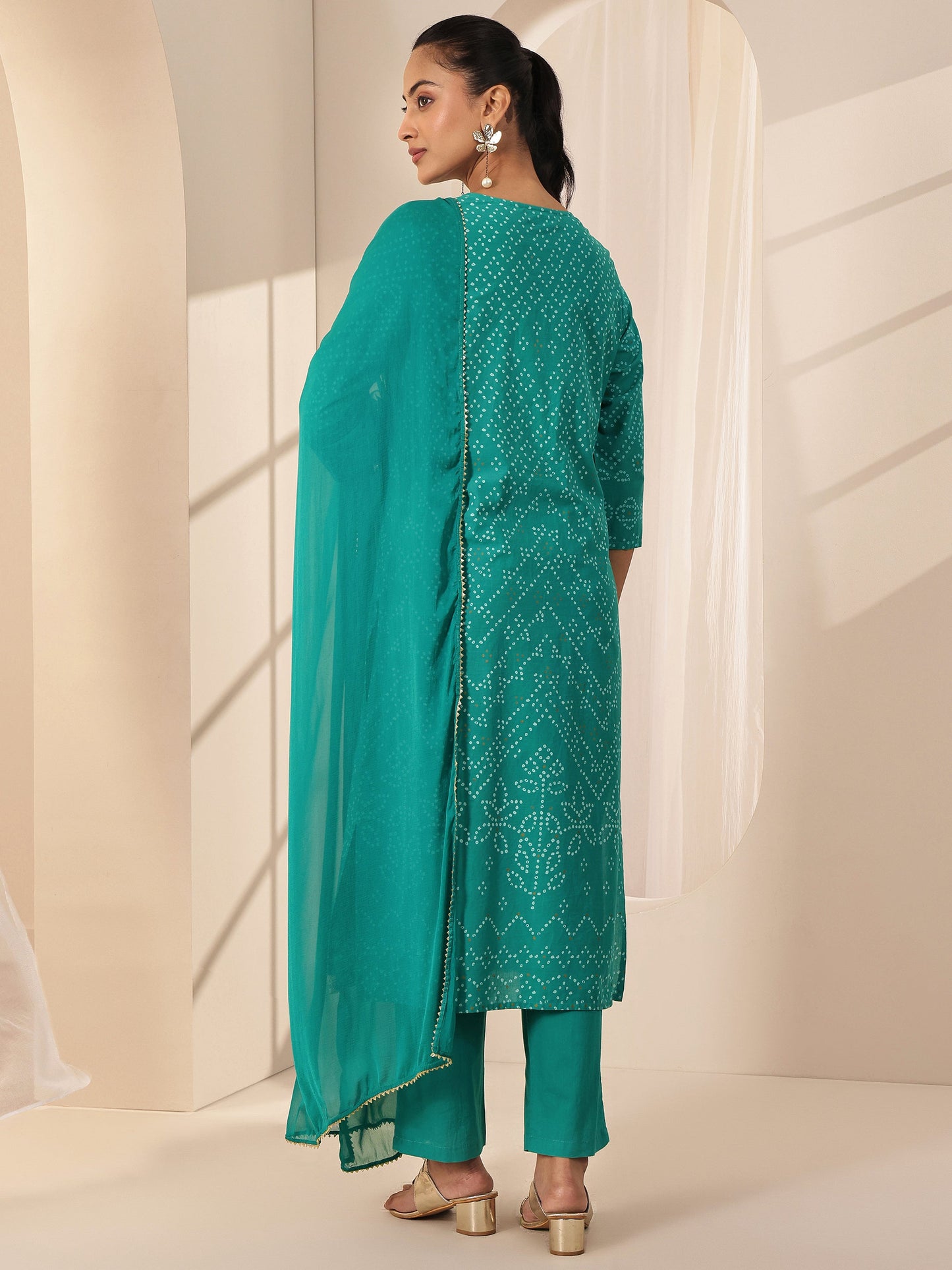 Turquoise Blue Printed Cotton Straight Suit Sets With Dupatta