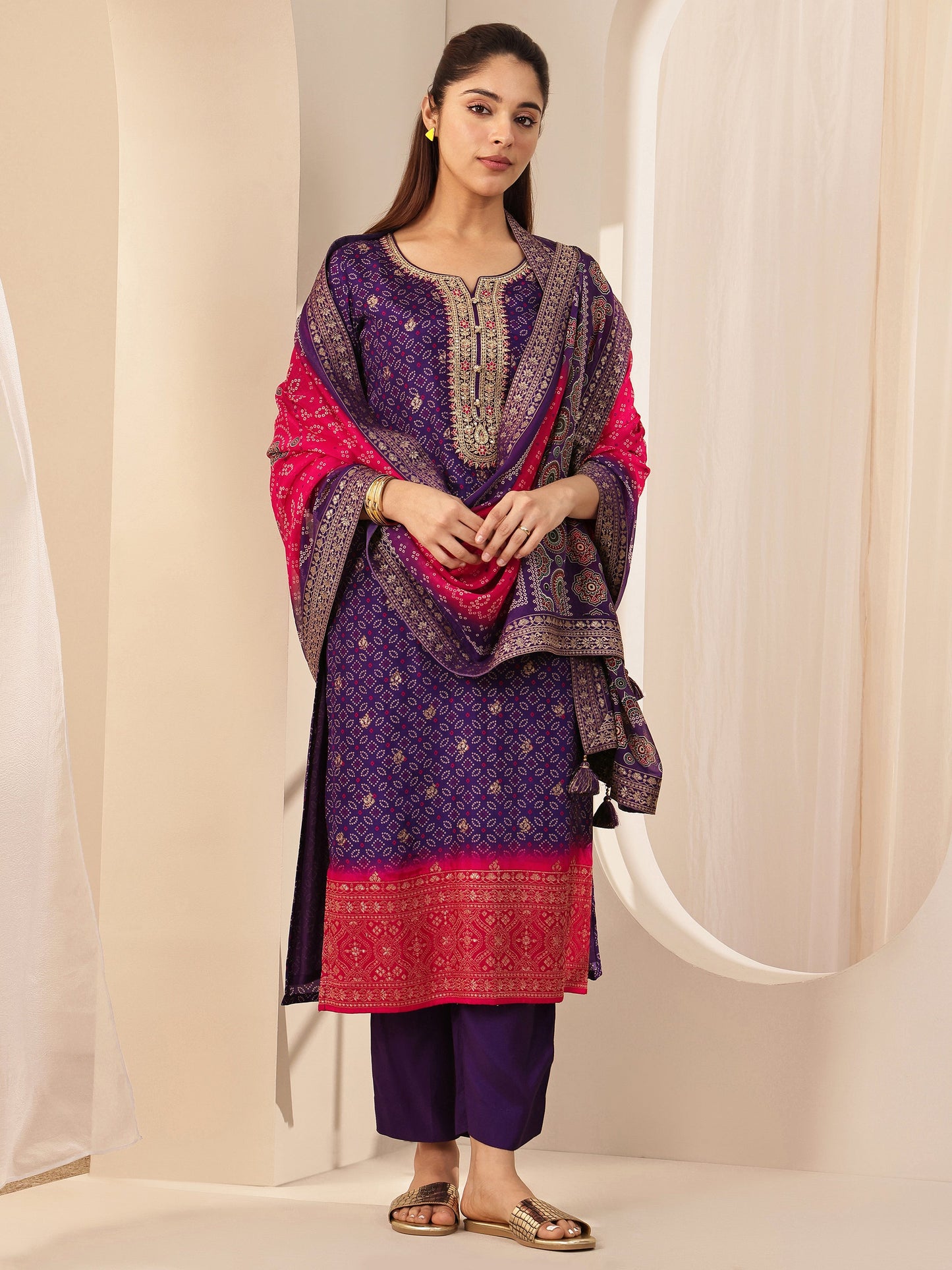 Purple Printed Silk Blend Straight Suit Sets With Dupatta