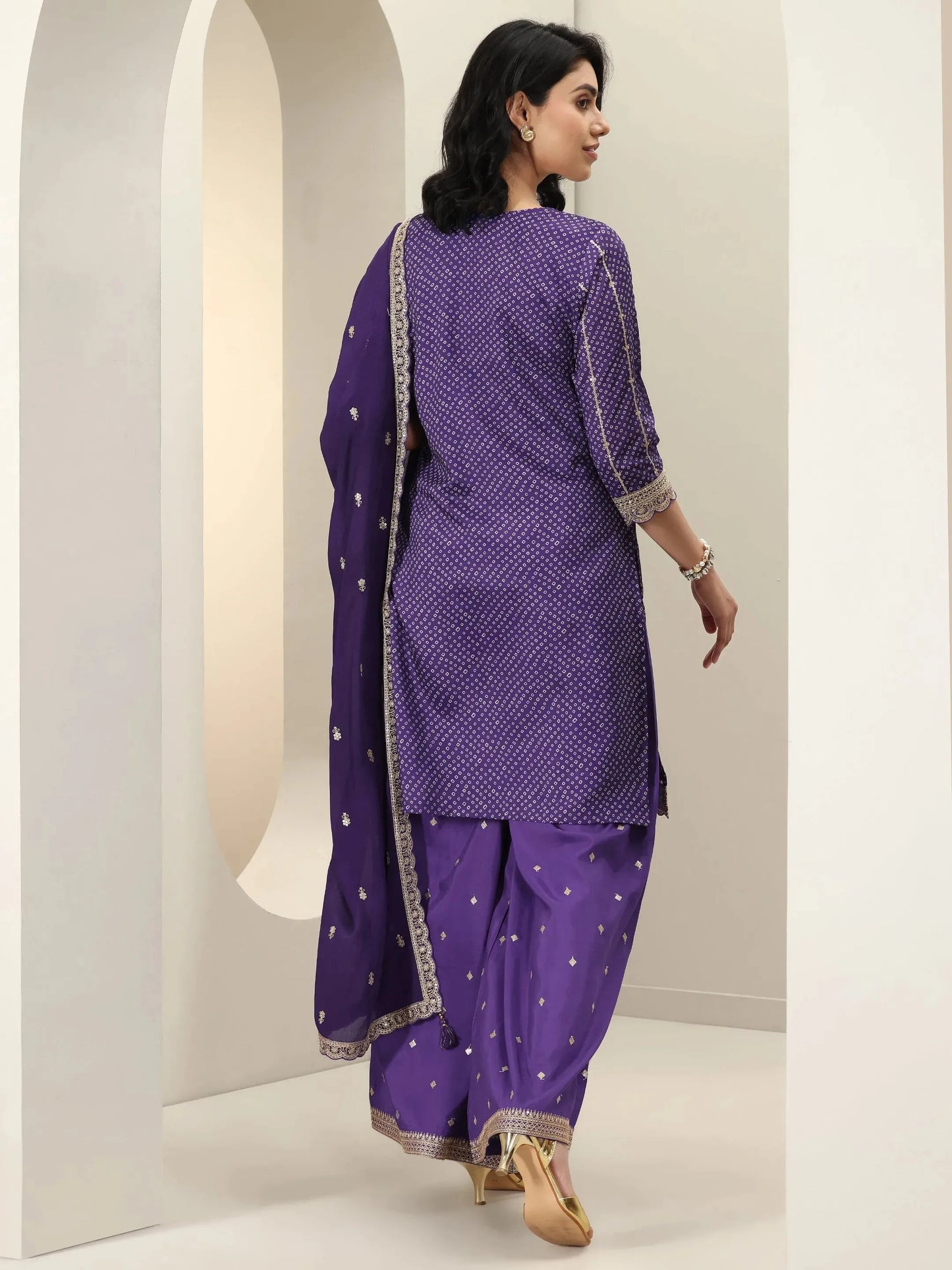 Purple Printed Silk Blend Straight Suit Sets With Dupatta