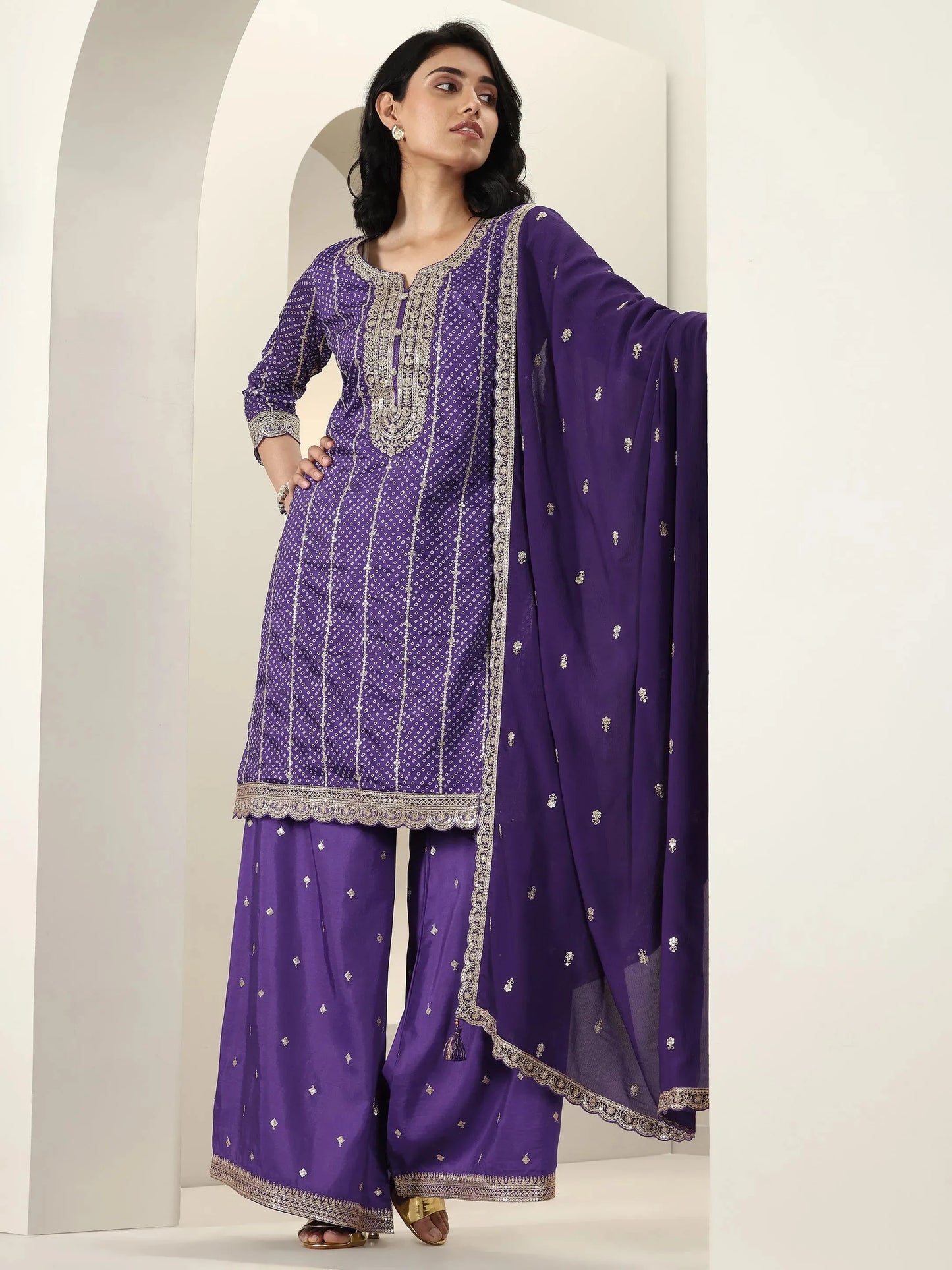 Purple Printed Silk Blend Straight Suit Sets With Dupatta
