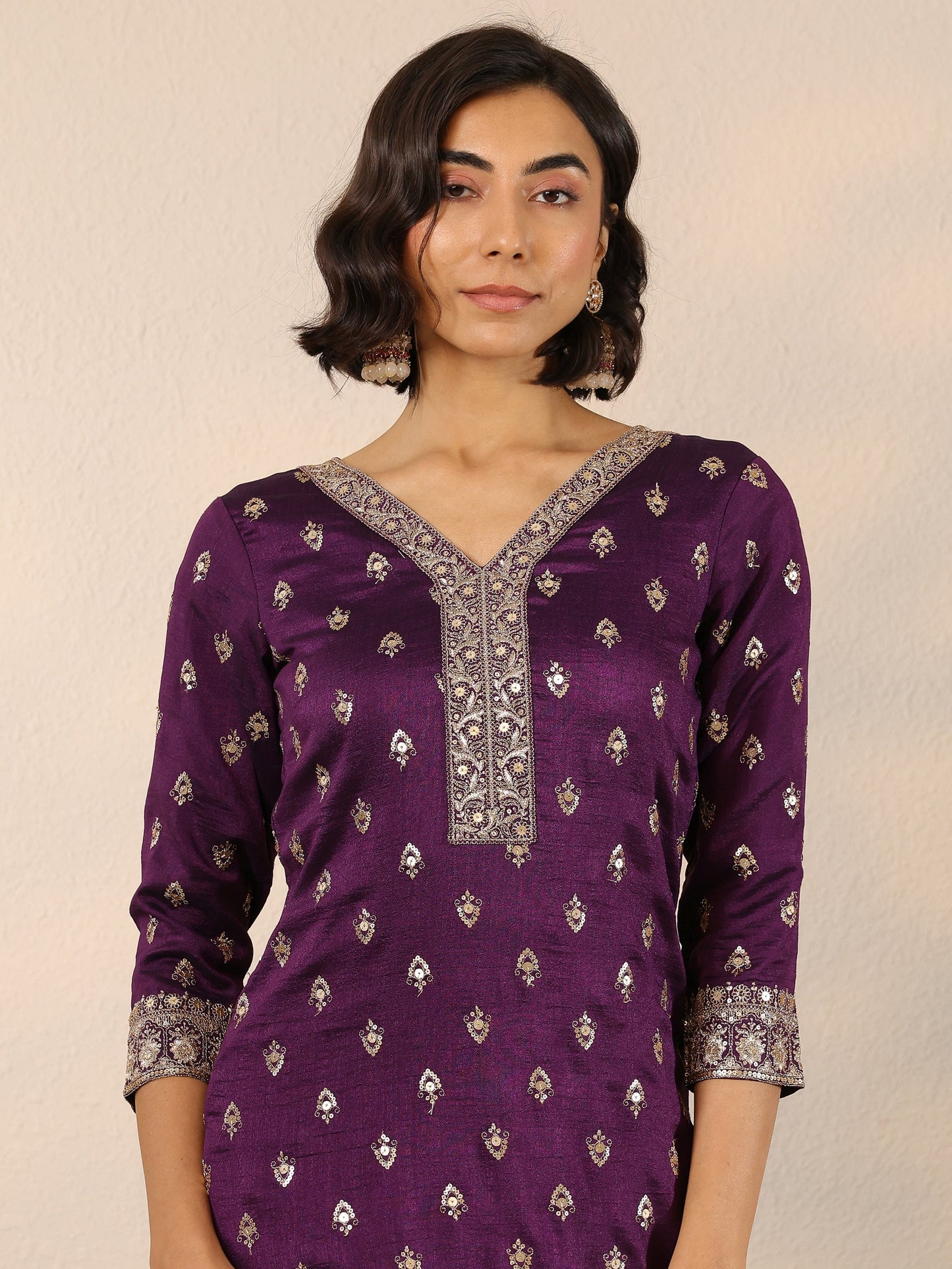 Libas Art Purple Embroidered Silk Blend Straight Suit Set With Dupatta