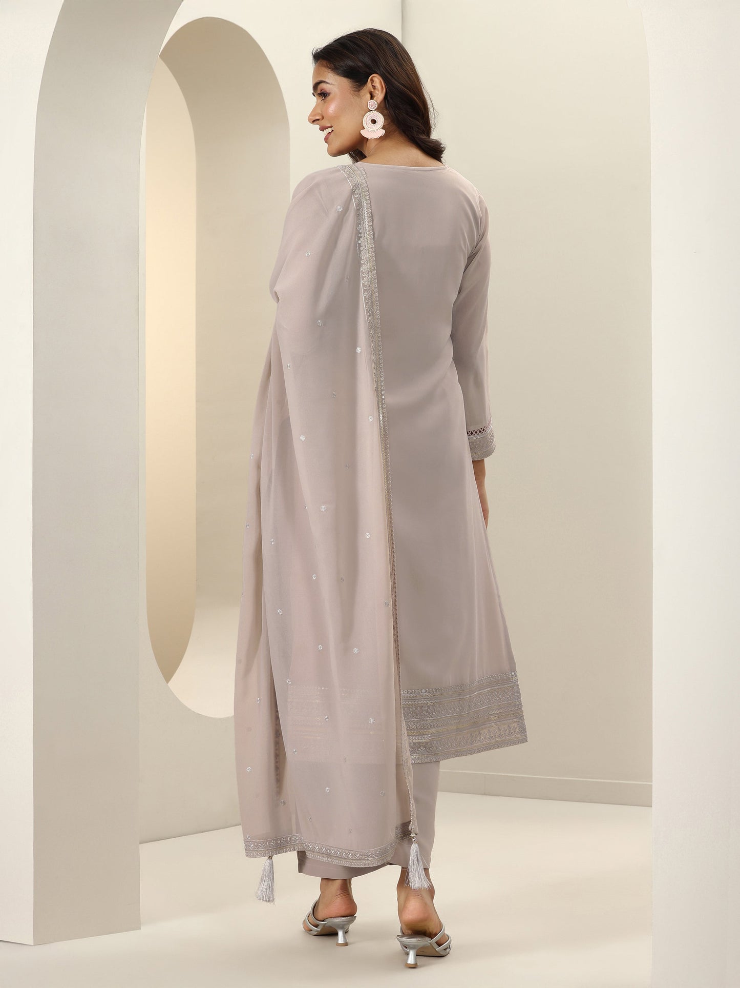 Grey Embroidered Georgette Straight Suit Sets With Dupatta